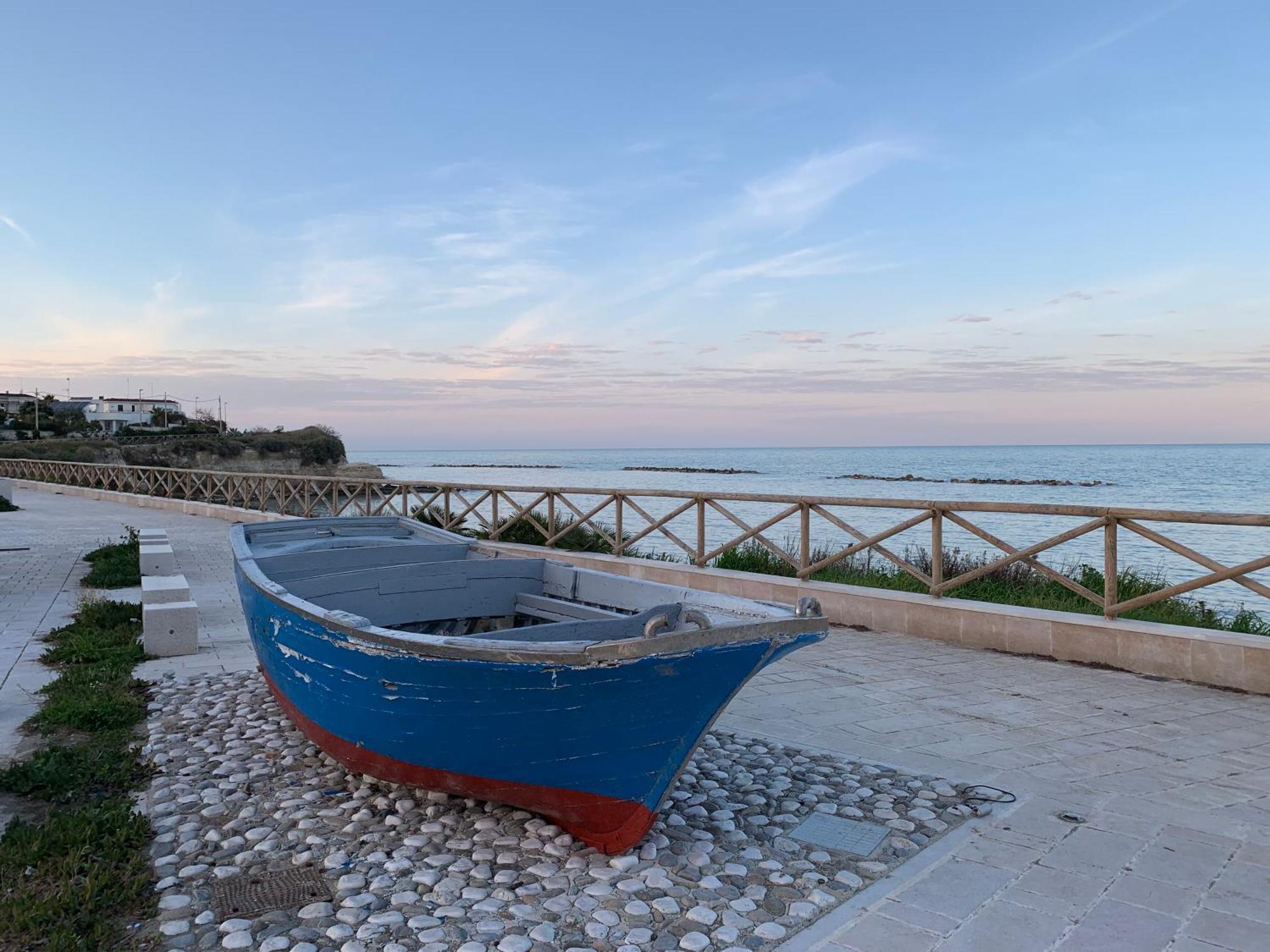 Vischi Apartment Trani By Le Marinelle Loc Turistica Екстериор снимка