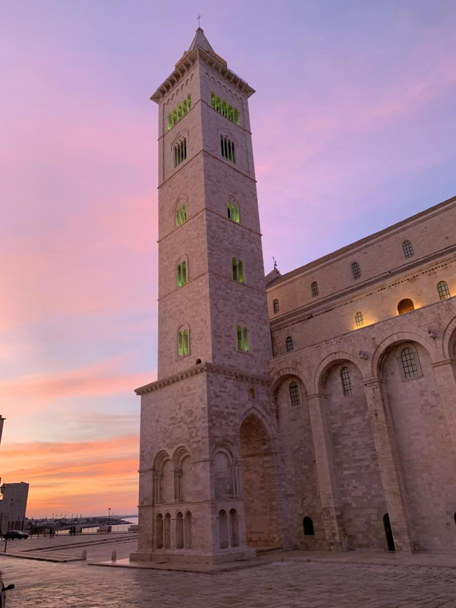 Vischi Apartment Trani By Le Marinelle Loc Turistica Екстериор снимка