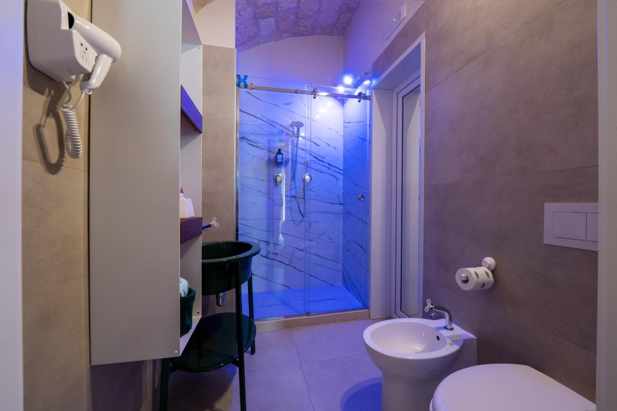 Vischi Apartment Trani By Le Marinelle Loc Turistica Екстериор снимка